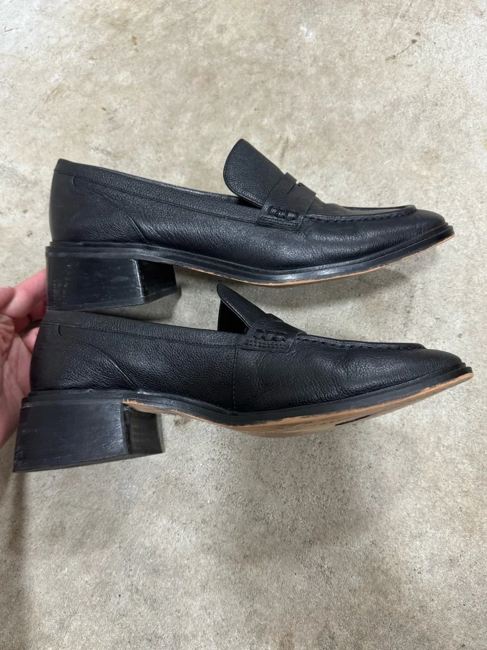 Vince Camuto | Black Leather Block Heel Penny Loafer size 9 women’s - Picture 4 of 10
